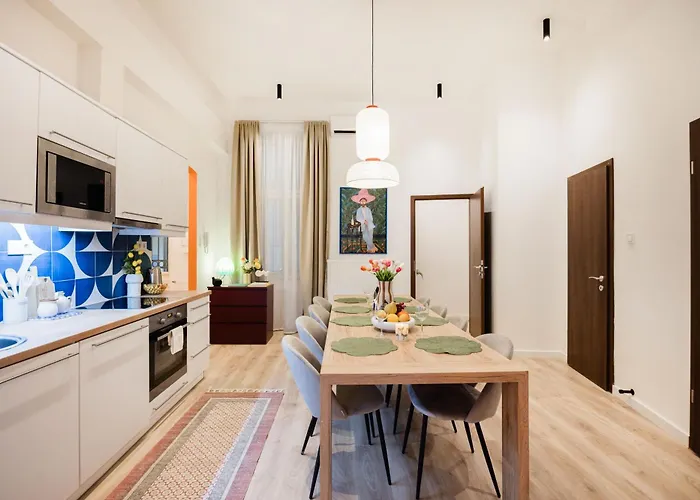 公寓 Artful 3br By Danube River & Market Hall *