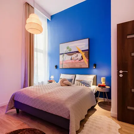 Artful 3Br Home By Danube River & Market Hall *