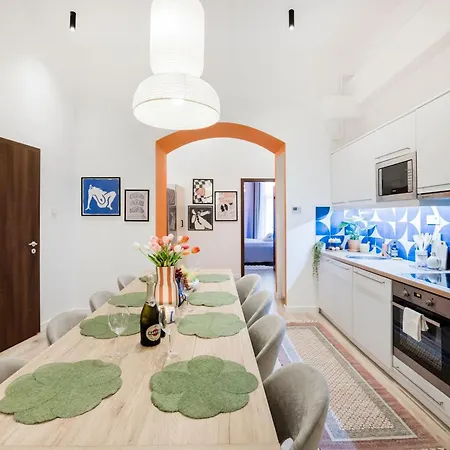 Lägenhet Artful 3Br Home By Danube River & Market Hall *