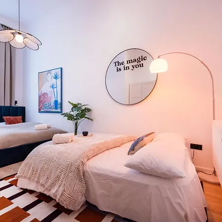 Artful 3br By Danube River & Market Hall דירה *